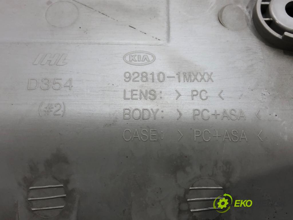 HYUNDAI i30 (FD) 2007 - 2012    1.6 CRDi 66 kW [90 KM] olej napędowy 2007 - 2011  svetlo stropné 92810-1MXXX (Osvetlenie interiéru)