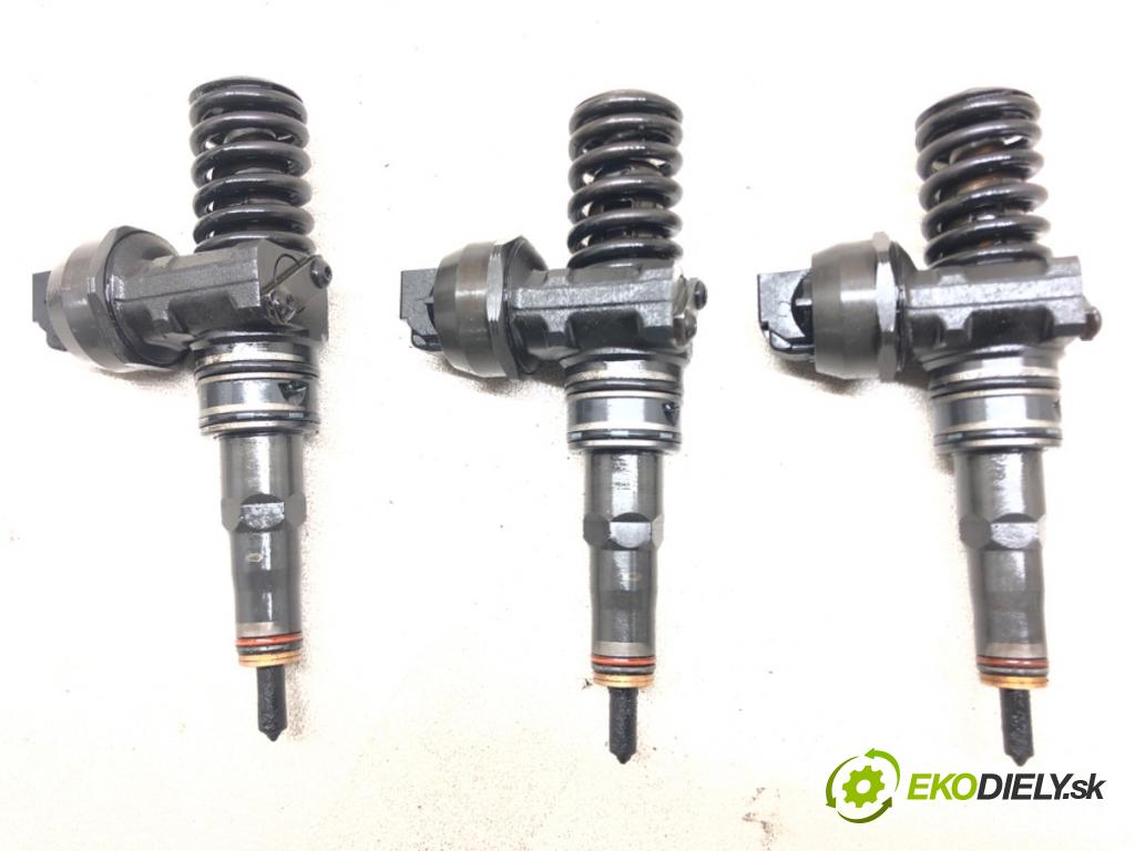 VW POLO (9N_, 9A_) 2001 - 2014    1.4 TDI 55 kW [75 KM] olej napędowy 2001 - 2005  vstrekovače 045130073T (Vstrekovače)