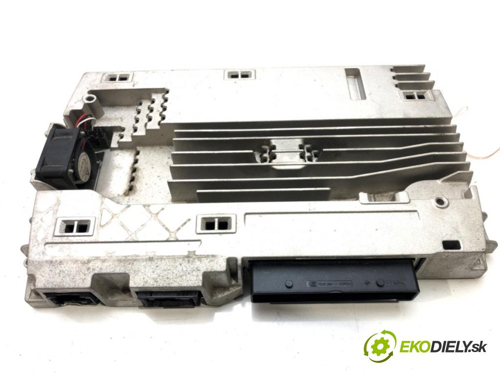 AUDI A6 C7 (4G2, 4GC) 2010 - 2018    3.0 TDI 150 kW [204 KM] olej napędowy 2010 - 2018  Zosilňovač 4G0035223C (Zosilňovače)