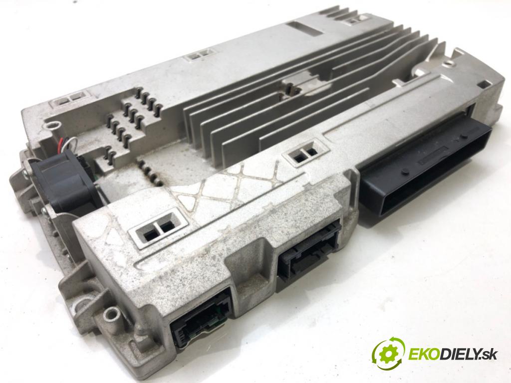 AUDI A6 C7 (4G2, 4GC) 2010 - 2018    3.0 TDI 150 kW [204 KM] olej napędowy 2010 - 2018  Zosilňovač 4G0035223C (Zosilňovače)