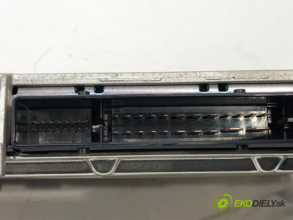 AUDI A6 C7 (4G2, 4GC) 2010 - 2018    3.0 TDI 150 kW [204 KM] olej napędowy 2010 - 2018  Zosilňovač 4G0035223C (Zosilňovače)