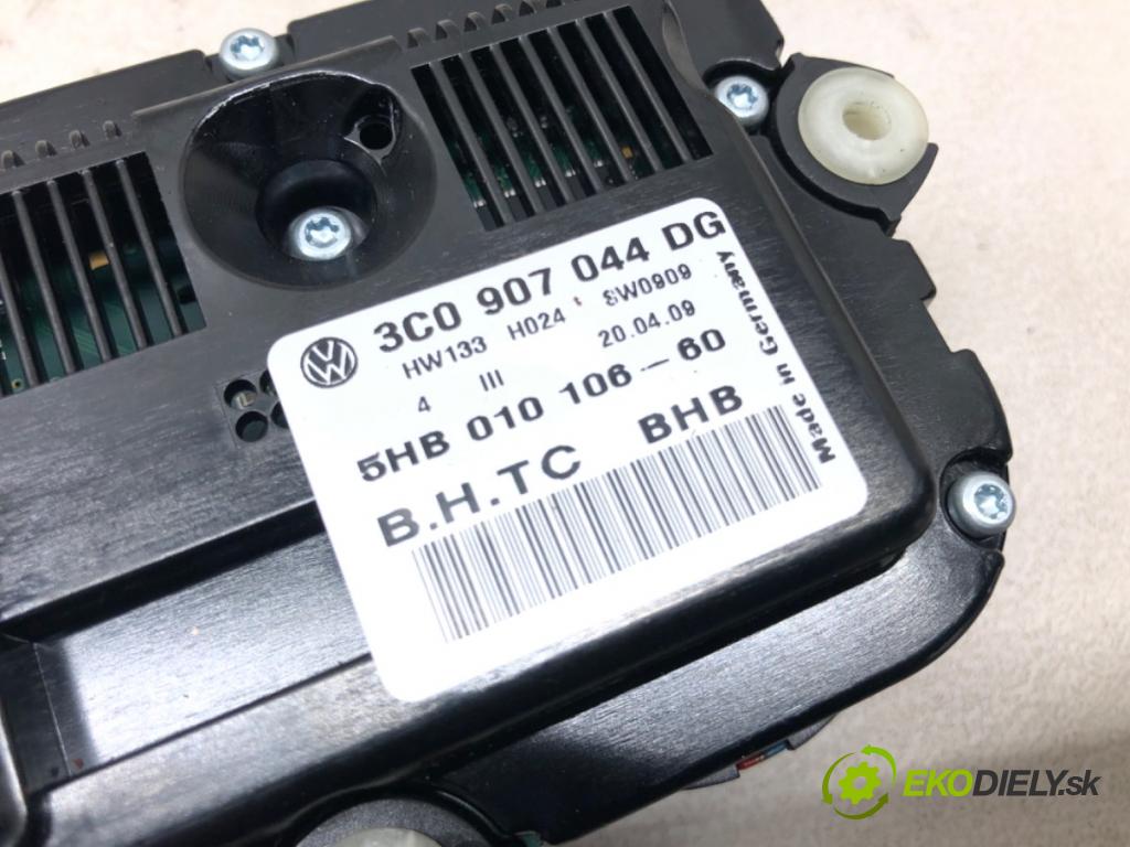 VW PASSAT B6 Variant (3C5) 2005 - 2011    2.0 TDI 103 kW [140 KM] olej napędowy 2005 - 2009  Panel ovládania kúrenia 3c0907044dg (Prepínače, spínače, tlačidlá a ovládače kúrenia)