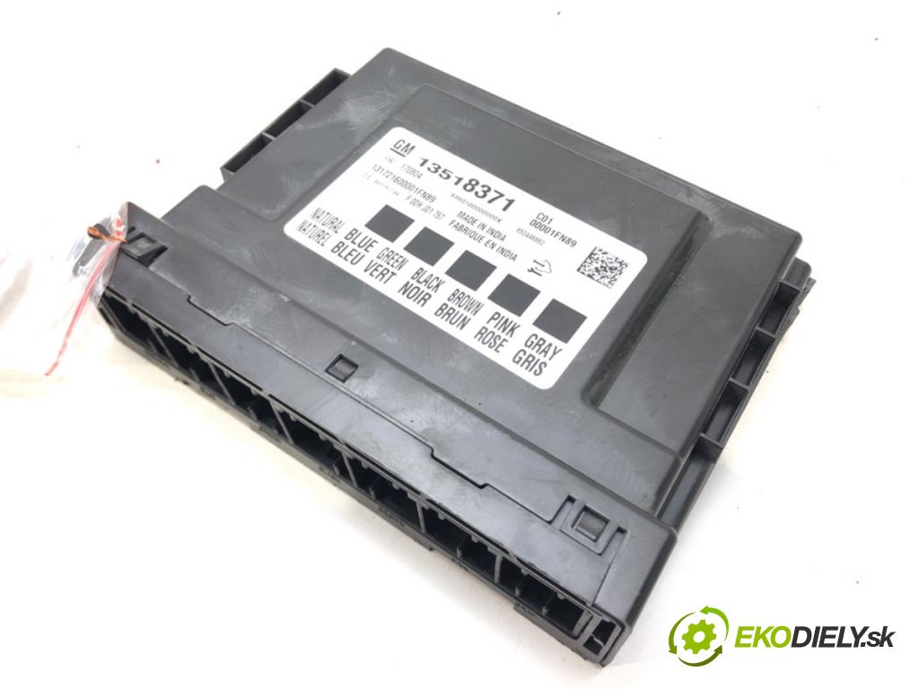 OPEL ASTRA K Sports Tourer (B16) 2015 - 2022    1.6 CDTi (35) 100 kW [136 KM] olej napędowy 2015 -  Modul komfortu 13518371 (Moduly komfortu)