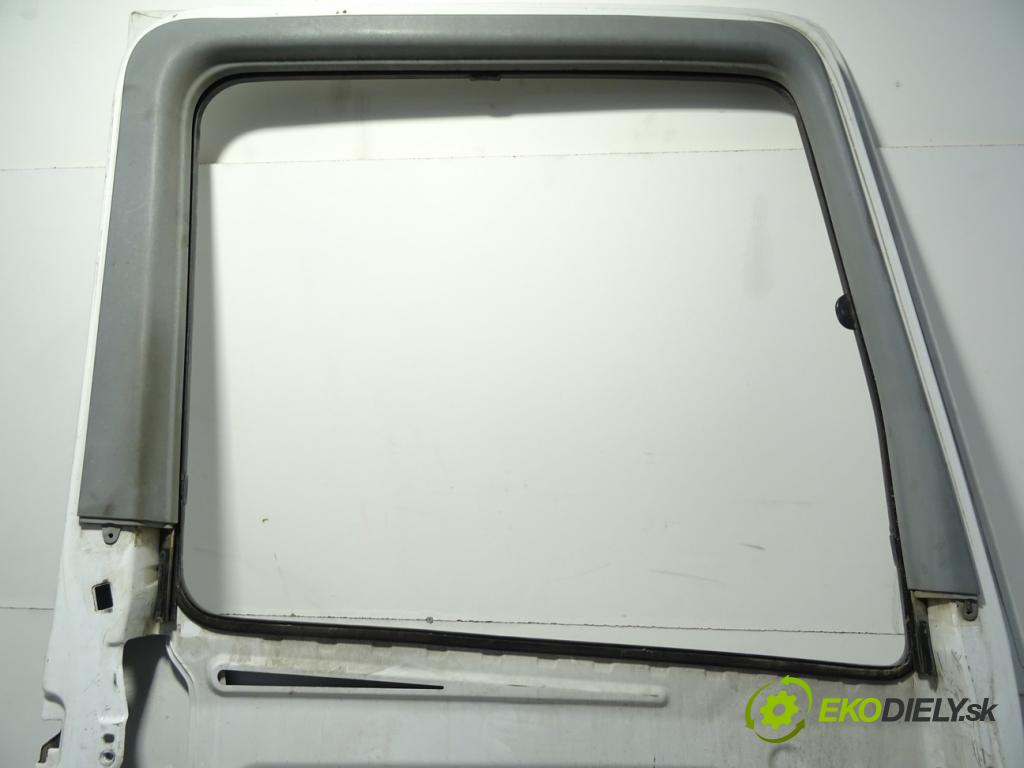 MERCEDES-BENZ ACTROS MP2 / MP3 2002 - 2022    3236 B  Dvere predný ľave  (Ostatné)