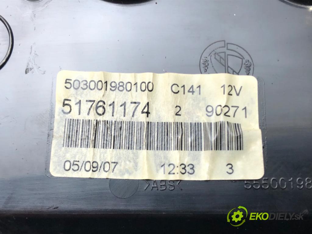 FIAT BRAVO II (198_) 2006 - 2022    1.9 D Multijet (198AXC1B) 110 kW [150 KM] olej nap  prístrojovka 51761174 (Přístrojové desky, displeje)