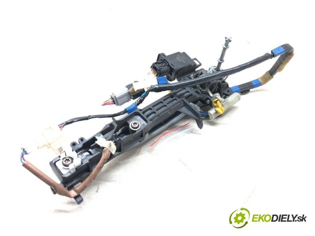 LEXUS IS II (_E2_) 2005 - 2013    250 (GSE20) 153 kW [208 KM] benzyna 2005 - 2013  Kľučka predný ľavá strana vonkajšia  (Vonkajšie predné ľavé)