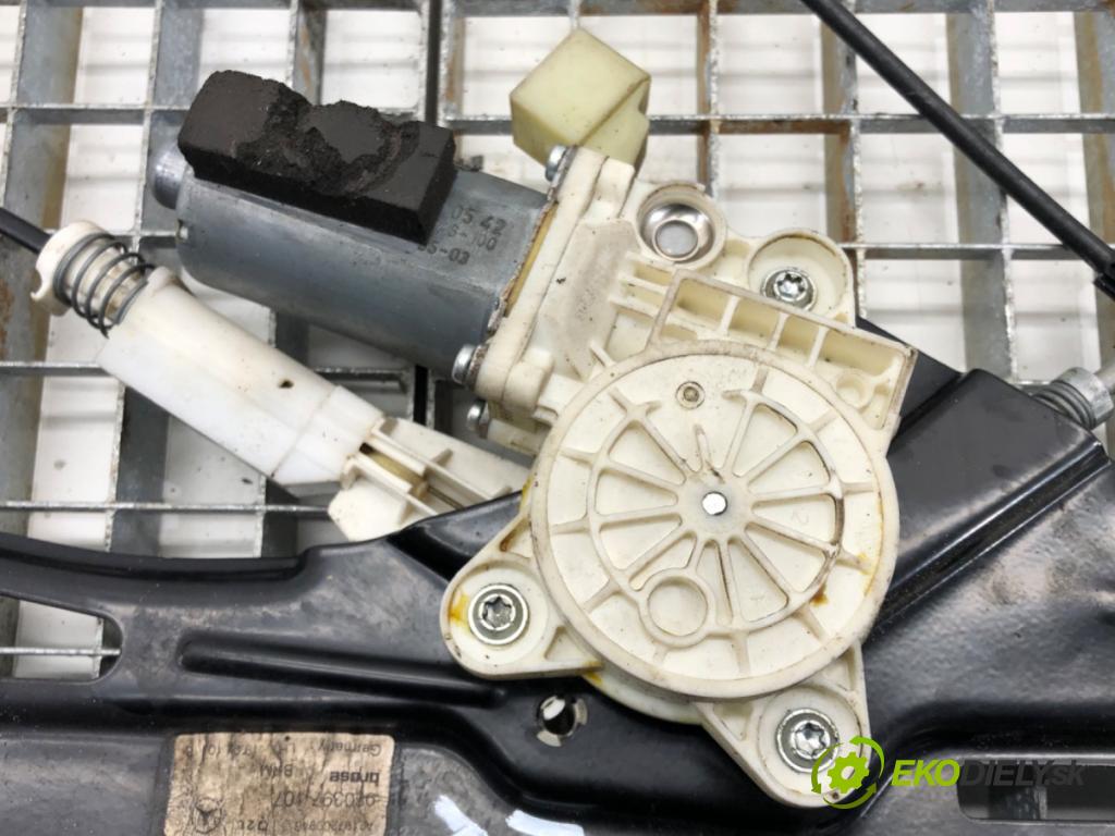 MERCEDES-BENZ CLS (C219) 2004 - 2011    CLS 350 (219.356) 200 kW [272 KM] benzyna 2004 - 2  mechanismus okna přední část levý A2197200946