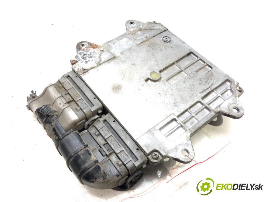 MITSUBISHI COLT VI (Z3_A, Z2_A) 2002 - 2012    1.3 70 kW [95 KM] benzyna 2004 - 2012  riadiaca jednotka Motor 1860A552 (Riadiace jednotky)