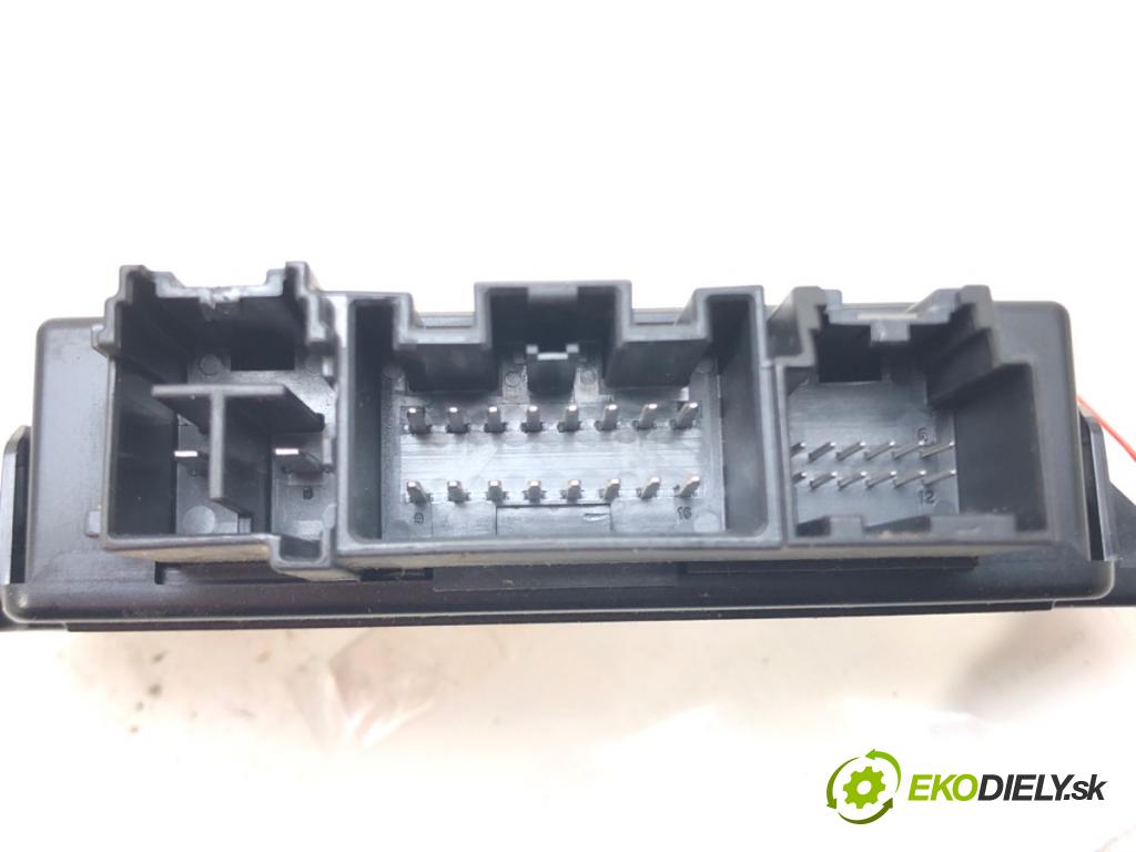 OPEL ASTRA J (P10) 2009 - 2015    1.4 Turbo (68) 103 kW [140 KM] benzyna 2009 - 2015  modul vyhřívání sedačky 13575063