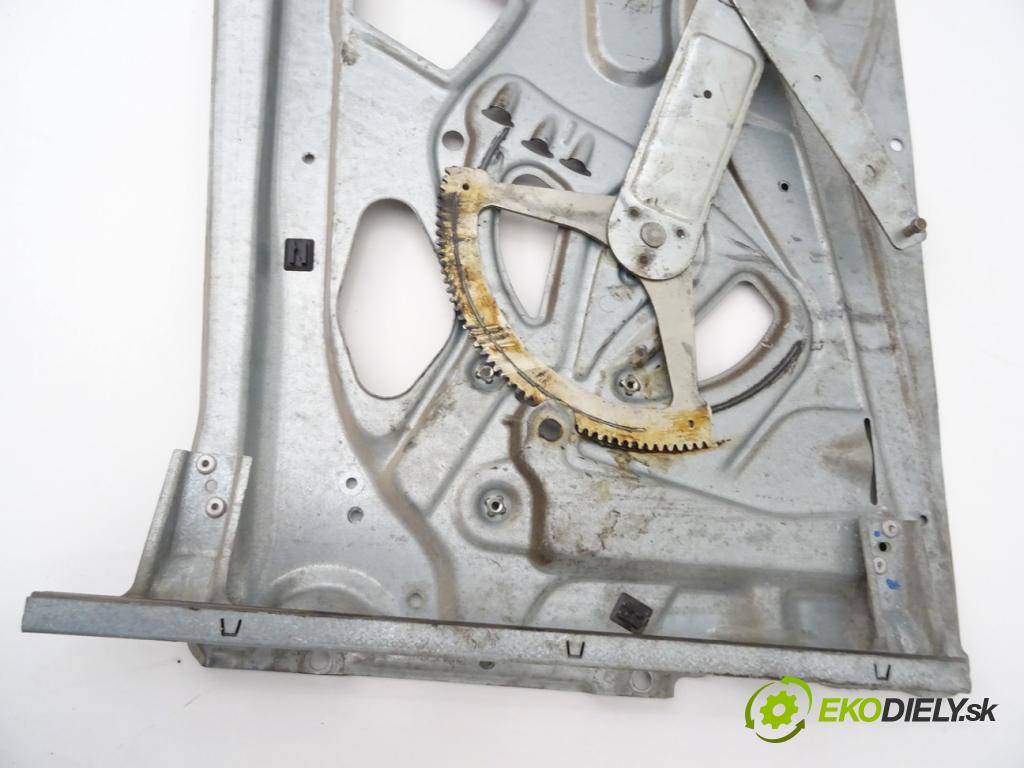 MERCEDES-BENZ ACTROS MP2 / MP3 2002 - 2022    3236 B  ZDVIH: okna predný ľavy