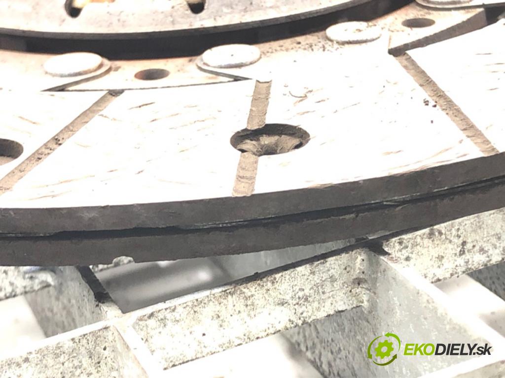 TOYOTA AURIS Kombi (_E18_) 2013 - 2018    1.6 D4-D (WWE185_) 82 kW [112 KM] olej napędowy 20  Spojková sada (bez ložiska) komplet 31250-05210 13450-0X020 (Kompletné sady (bez ložiska))