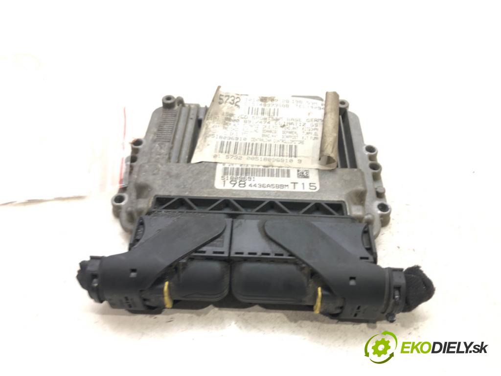 FIAT BRAVO II (198_) 2006 - 2022    1.9 D Multijet (198AXC1B) 110 kW [150 KM] olej nap  riadiaca jednotka Motor 51809691 (Riadiace jednotky)