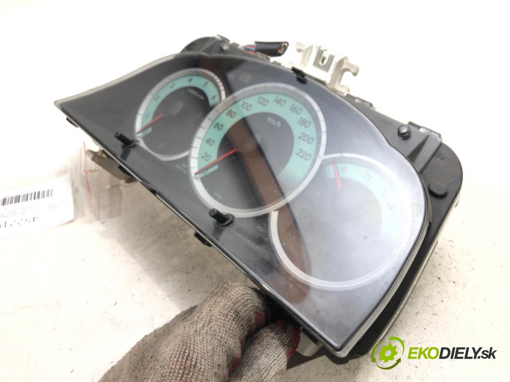 TOYOTA COROLLA Verso (ZER_, ZZE12_, R1_) 2004 - 2009    2.0 D-4D (CUR10_) 85 kW [116 KM] olej napędowy 200  Prístrojovka 83800-0F060-L (Prístrojové dosky, displeje)