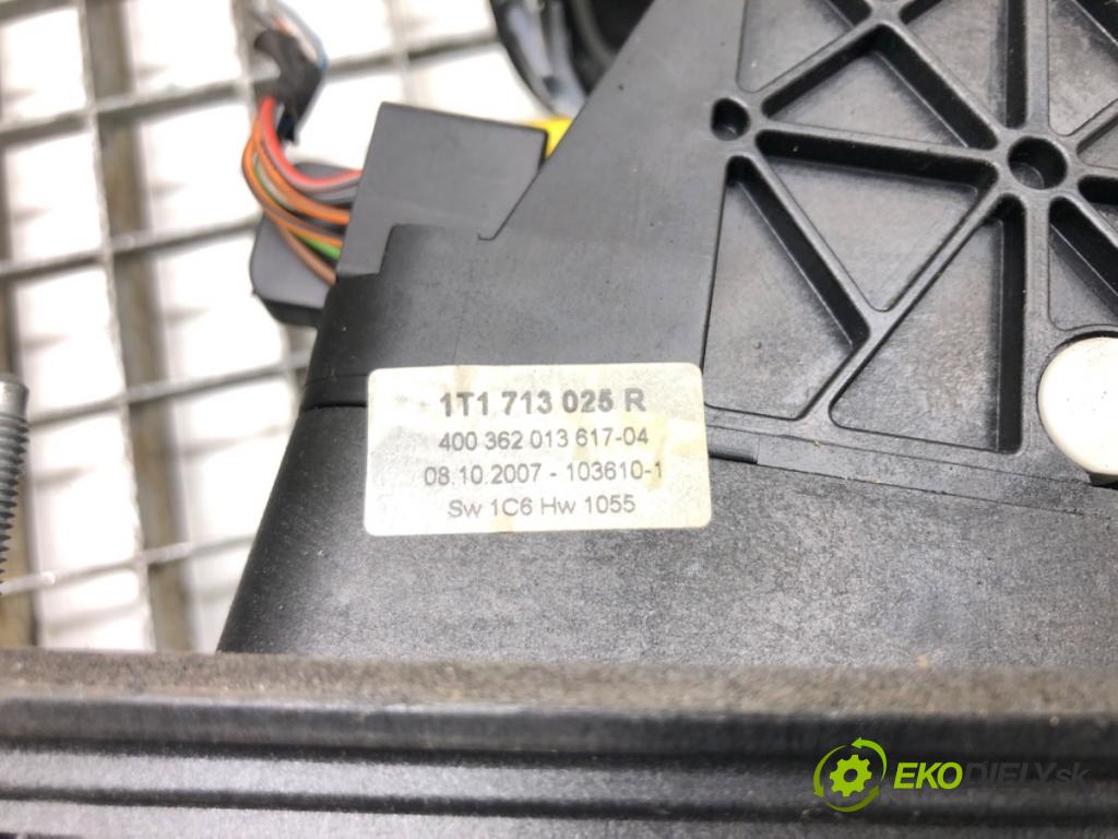 VW TOURAN (1T1, 1T2) 2003 - 2010    1.9 TDI 77 kW [105 KM] olej napędowy 2003 - 2010  Kulisa 1T1713025R (Rýchlostné páky / kulisy)