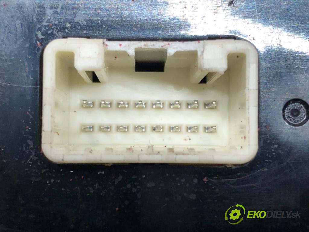 MITSUBISHI OUTLANDER III (GG_W, GF_W, ZJ, ZL, ZK) 2010 - 2022    2.0 (GF7W) 110 kW [150 KM] benzyna 2012 - 2022  Modul Riadiaca jednotka 8670A068 (Ostatné)