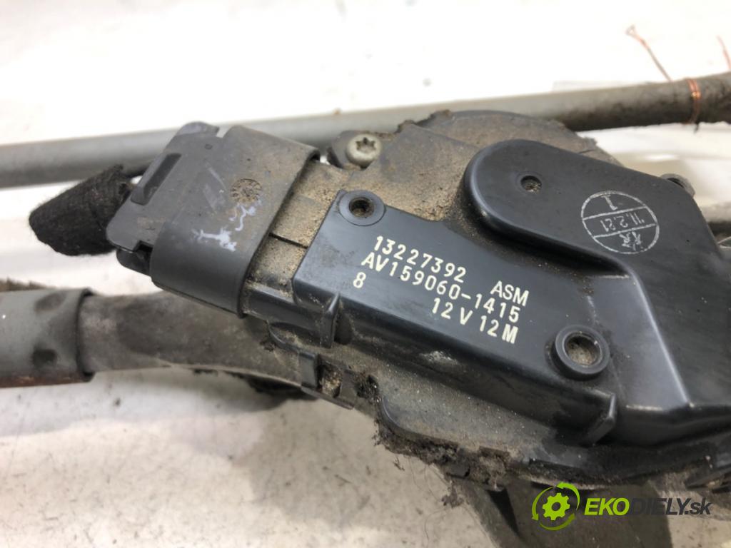 OPEL INSIGNIA A Country Tourer (G09) 2008 - 2017    2.0 CDTi (47) 96 kW [131 KM] olej napędowy 2008 -   Mechanizmus stieračov predný 13227392 (Motorčeky stieračov predné)