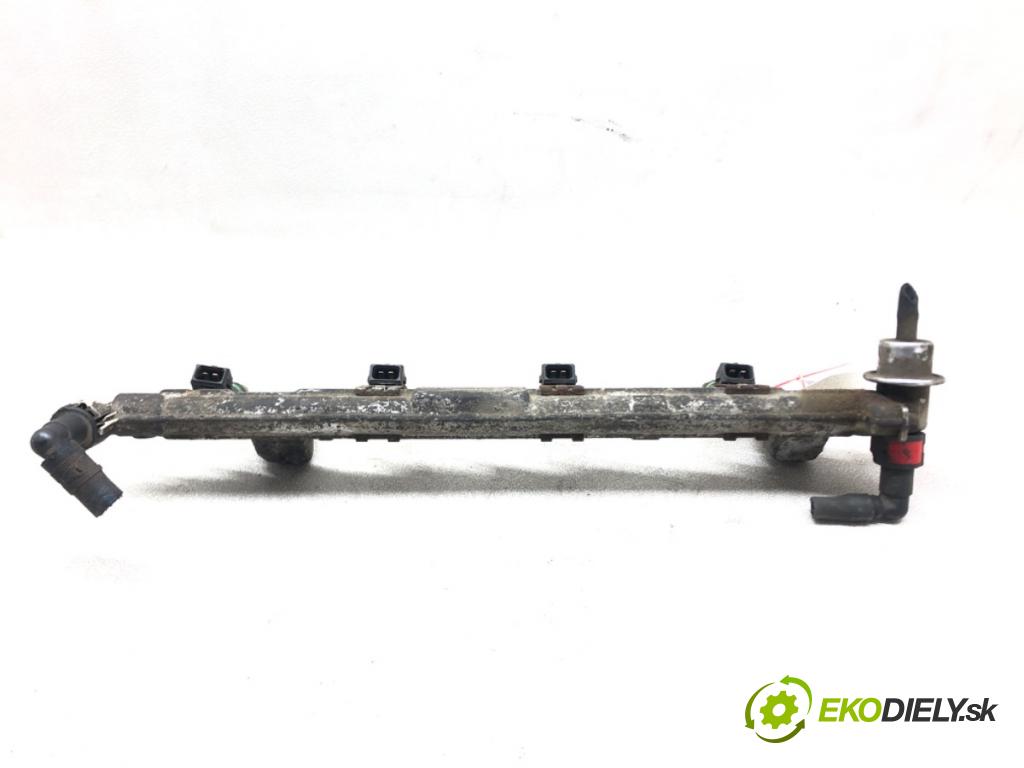 FORD FOCUS I (DAW, DBW) 1998 - 2009    1.6 16V 74 kW [100 KM] benzyna 1998 - 2004  Lišta vstrekovacia Vstrekovacie ventily 98MF-BB (Vstrekovacie lišty)