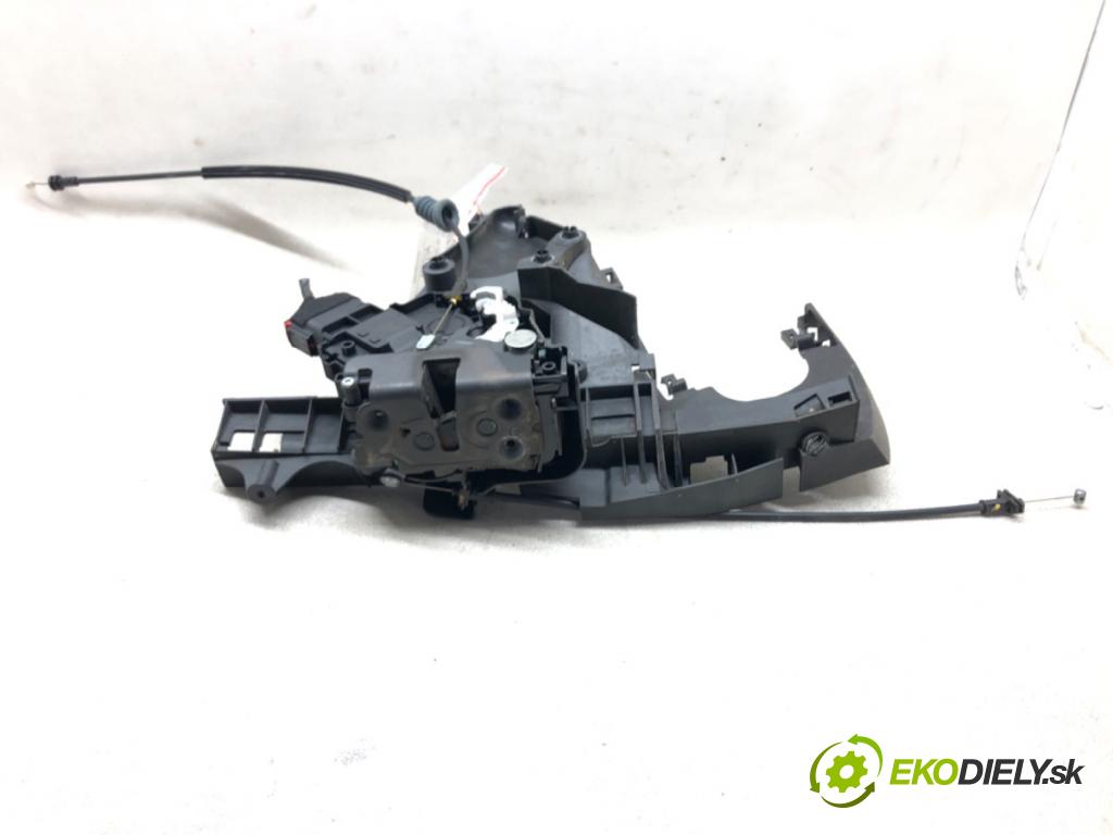 VOLVO V50 (545) 2003 - 2012    1.6 D 80 kW [109 KM] olej napędowy 2005 - 2012  zámok přední část pravý 6 pin 