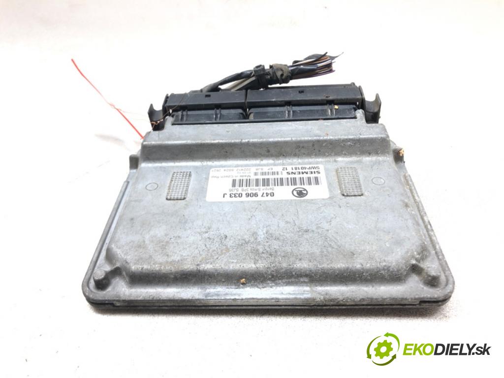 SKODA FABIA I (6Y2) 1999 - 2008    1.4 44 kW [60 KM] benzyna 2000 - 2002  riadiaca jednotka Motor 047906033J (Riadiace jednotky)