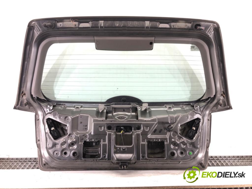 NISSAN PRIMERA (P11) 1996 - 2001    1.6 16V 73 kW [99 KM] benzyna 1996 - 2000  zadní část kapota  (Zadní kapoty)