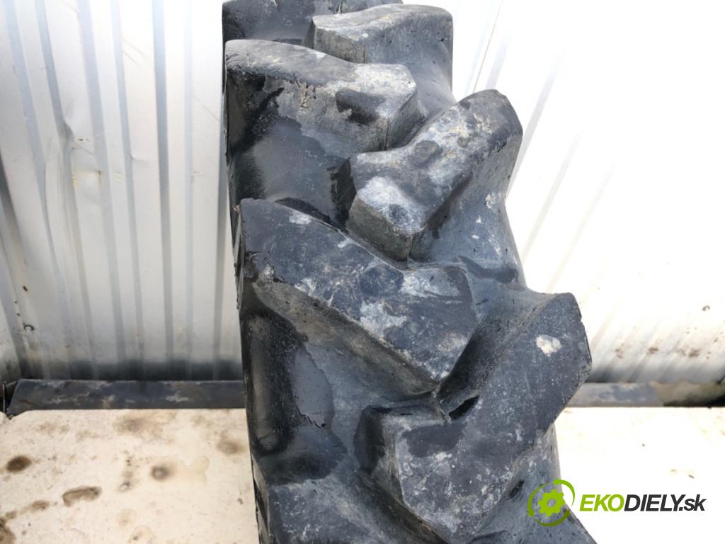 --- ---    ---  PNEUMATIKY: zadní část 8,3-20 kusy 2