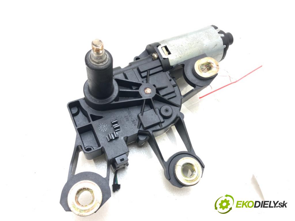 FORD FIESTA V (JH_, JD_) 2001 - 2014    1.4 TDCi 50 kW [68 KM] olej napędowy 2001 - 2008  Motorček stieračov zad 2S61-A17K441-AB (Ostatné)