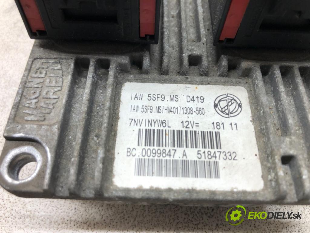 FIAT 500 (312_) 2007 - 2022    1.2 (312AXA1A) 51 kW [69 KM] benzyna 2007 - 2022  riadiaca jednotka Motor 51847332 (Riadiace jednotky)