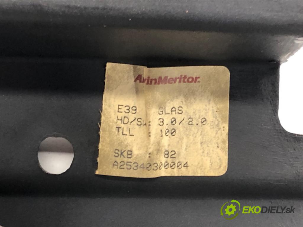 BMW 5 (E39) 1995 - 2003    525 d 120 kW [163 KM] olej napędowy 2000 - 2003  střešní okno  (Okna karoserie)