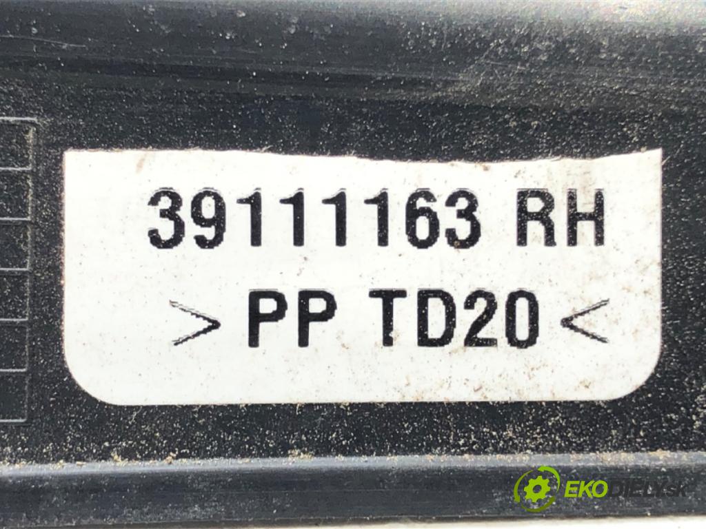 OPEL INSIGNIA B Sports Tourer (Z18) 2017 - 2022    2.0 CDTi (35) 125 kW [170 KM] olej napędowy 2017 -  Doraz dverí pravy 39111163