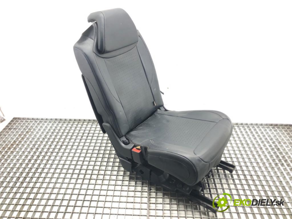 CITROEN C4 GRAND PICASSO I (UA_) 2006 - 2013    2.0 i 16V 103 kW [140 KM] benzyna 2006 - 2013  Sedadlo zadný  (Sedačky, sedadlá)