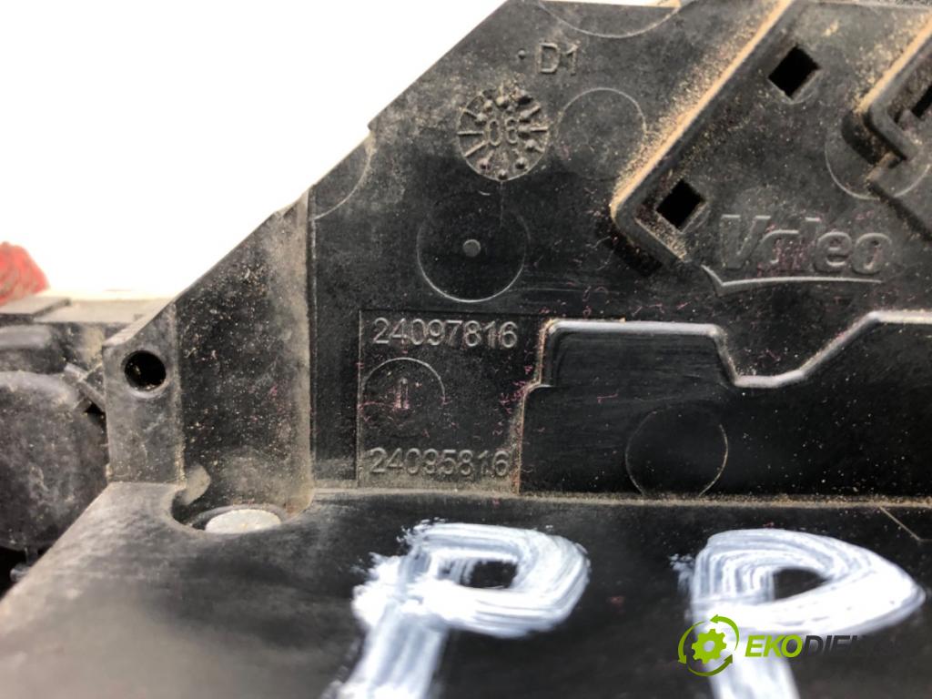 CITROEN C4 GRAND PICASSO I (UA_) 2006 - 2013    2.0 i 16V 103 kW [140 KM] benzyna 2006 - 2013  zámok přední část pravý 24095816