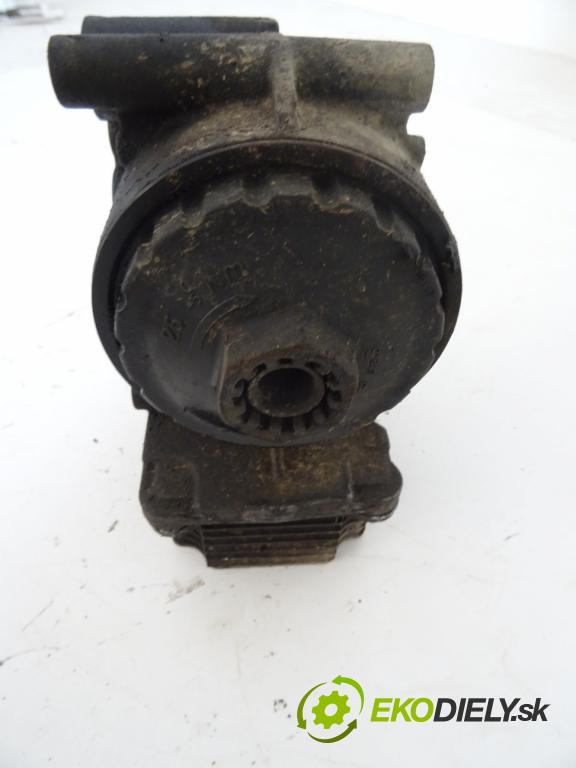 FORD TRANSIT Platforma / podwozie (FM_ _, FN_ _) 2000 - 2006    2.0 DI (F_E_, F_F_) 74 kW [100 KM] olej napędowy 2  chladič oleje  (Chladiče oleje)