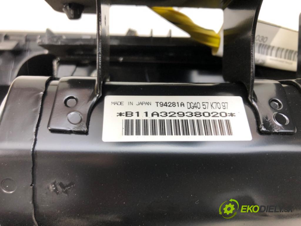 MAZDA 2 (DY) 2003 - 2007    1.4 CD 50 kW [68 KM] olej napędowy 2003 - 2007  AirBag spolujazdca DG4057K7097 (Airbagy)