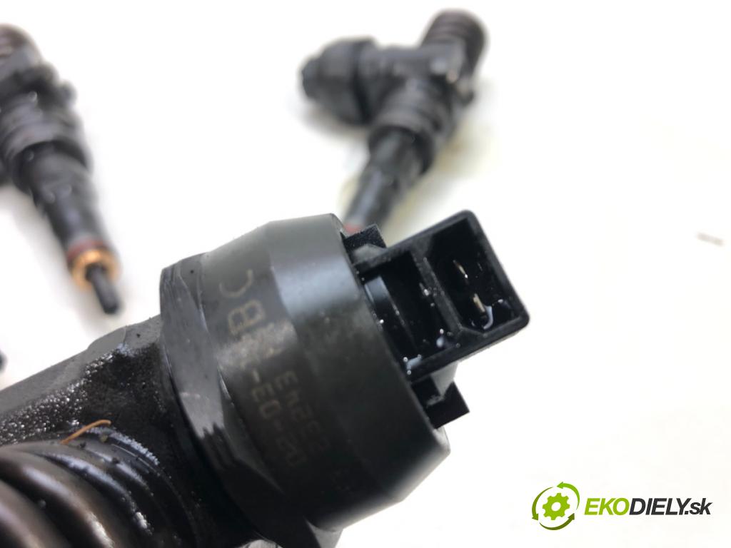 VW GOLF IV (1J1) 1997 - 2008    1.9 TDI 74 kW [101 KM] olej napędowy 2000 - 2005  vstřikovací ventily 0414720037