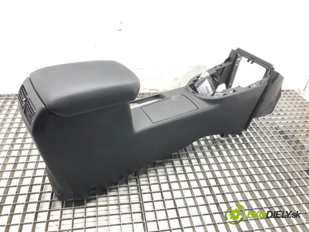 NISSAN X-TRAIL II (T31) 2007 - 2018    2.0 dCi 110 kW [150 KM] olej napędowy 2007 - 2013  Lakťová opierka  (Lakťové opierky)