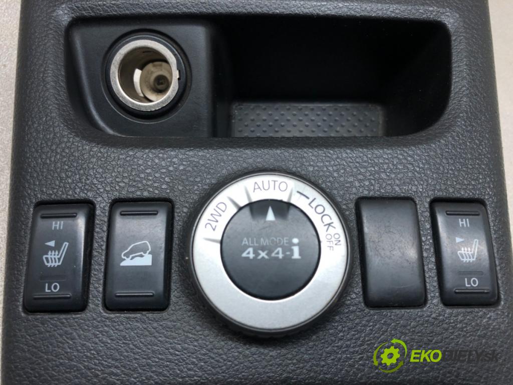 NISSAN X-TRAIL II (T31) 2007 - 2018    2.0 dCi 110 kW [150 KM] olej napędowy 2007 - 2013  SPÍNAČE: náhonu (pohonu) vyhrievania sedačky 96935JG00A