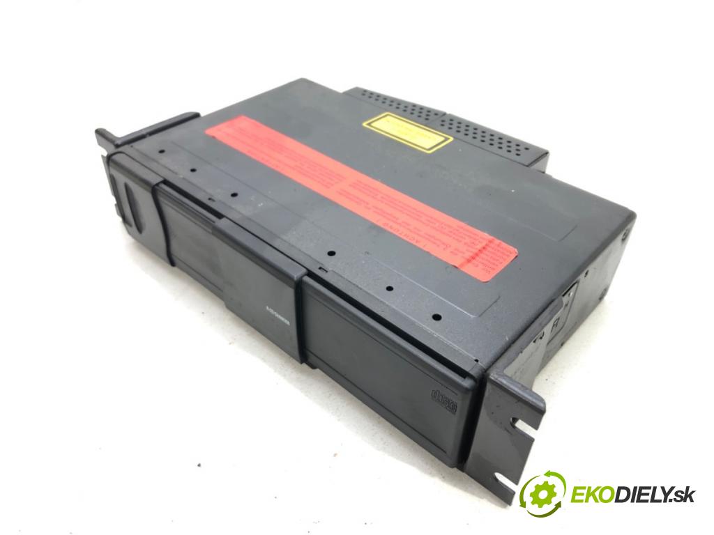 BMW 1 (E87) 2003 - 2013    118 d 105 kW [143 KM] olej napędowy 2007 - 2011  Menič CD 9181326 (CD meniče)