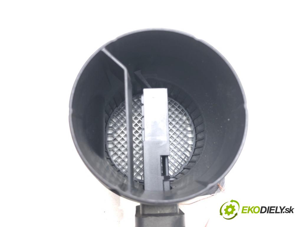 VW PASSAT B7 (362) 2010 - 2015    2.0 TDI 103 kW [140 KM] olej napędowy 2010 - 2014  Váha vzduchu 03L906461A (Váhy vzduchu)