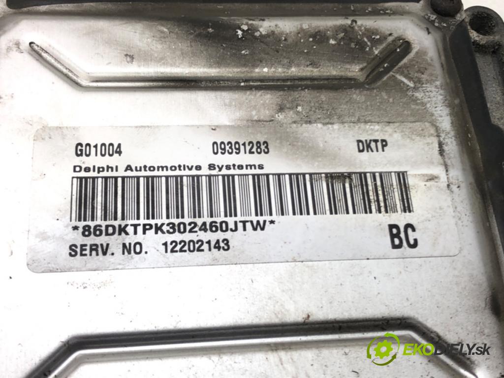OPEL ASTRA G liftback (T98) 1998 - 2009    2.2 16V (F08, F48) 108 kW [147 KM] benzyna 2000 -   riadiaca jednotka Motor 12202143 (Riadiace jednotky)