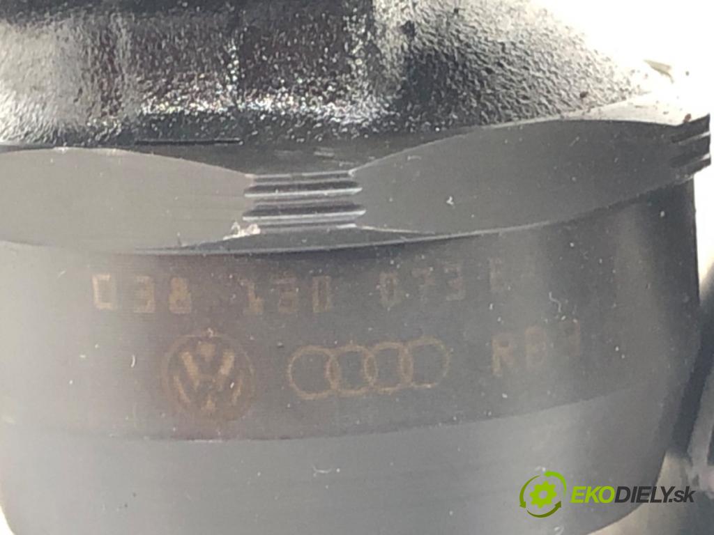 AUDI A4 B6 (8E2) 2000 - 2005    1.9 TDI 96 kW [130 KM] olej napędowy 2000 - 2004  POMPOWTRYSKIWACZ 038130073BA (Vstrekovače)