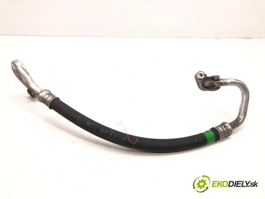 TOYOTA YARIS (_P9_) 2005 - 2014    1.3 VVT-i (SCP90_) 64 kW [87 KM] benzyna 2005 - 20  rúrka klimatizace  (Rozvody klimatizace)