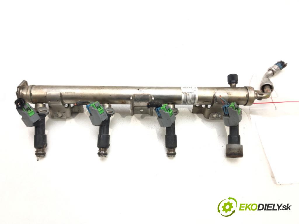 CHEVROLET COBALT 2003 - 2022    2.2 110 kW [150 KM] benzyna 2006 - 2008  Lišta vstrekovacia Vstrekovacie ventily 12582219 (Vstrekovacie lišty)