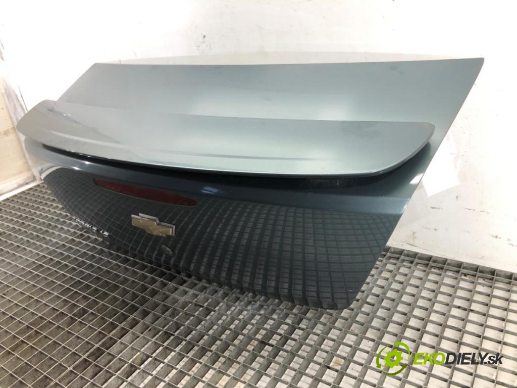 CHEVROLET COBALT 2003 - 2022    2.2 110 kW [150 KM] benzyna 2006 - 2008  zadní část kapota  (Zadní kapoty)