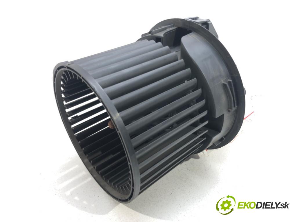 DACIA DUSTER (HS_) 2010 - 2018    1.6 SCe 115 84 kW [115 KM] benzyna 2015 - 2018  ventilátor topení N109038B (Ventilátory topení)