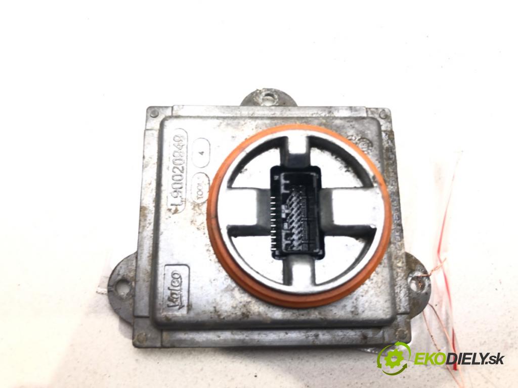 FORD KUGA II (DM2) 2012 - 2022    1.5 EcoBoost 110 kW [150 KM] benzyna 2014 - 2019  Menič XENON GV41-13B626-AA (Riadiace jednotky xenónu)