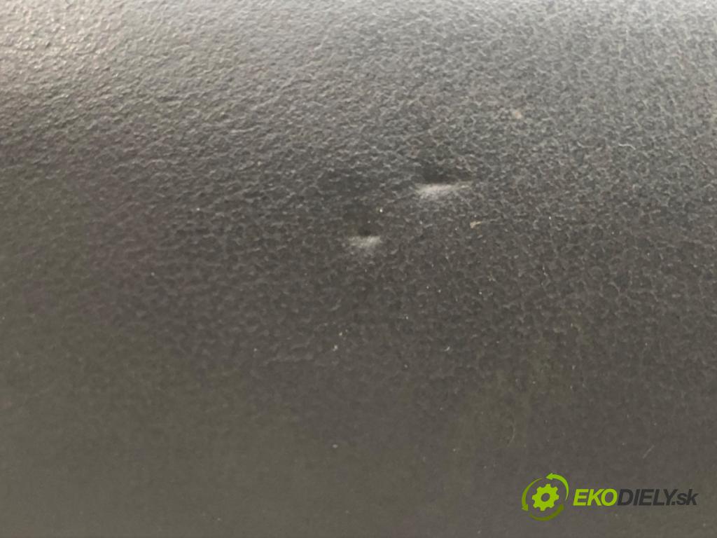 FORD KUGA II (DM2) 2012 - 2022    1.5 EcoBoost 110 kW [150 KM] benzyna 2014 - 2019  Lakťová opierka  (Lakťové opierky)