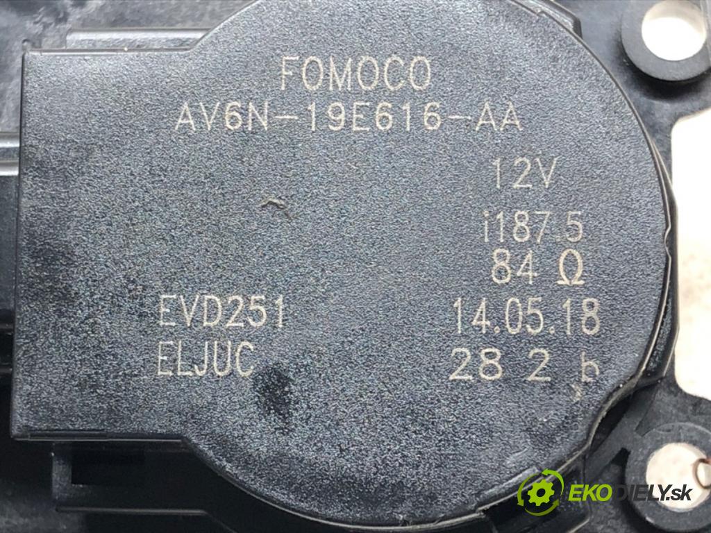 FORD KUGA II (DM2) 2012 - 2022    1.5 EcoBoost 110 kW [150 KM] benzyna 2014 - 2019  Motorček kúrenia AV6N-19E616-AA (Motorčeky kúrenia)
