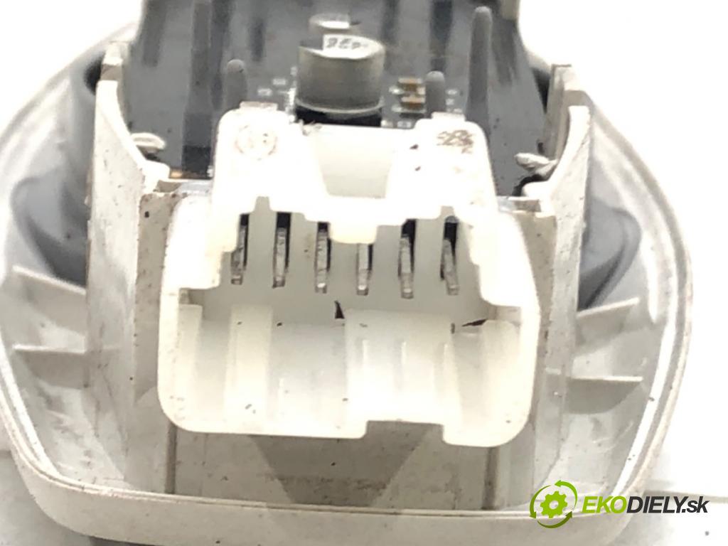 FORD KUGA II (DM2) 2012 - 2022    1.5 EcoBoost 110 kW [150 KM] benzyna 2014 - 2019  svetlo stropné CJ5A-13K767-GH3AM1 (Osvetlenie interiéru)