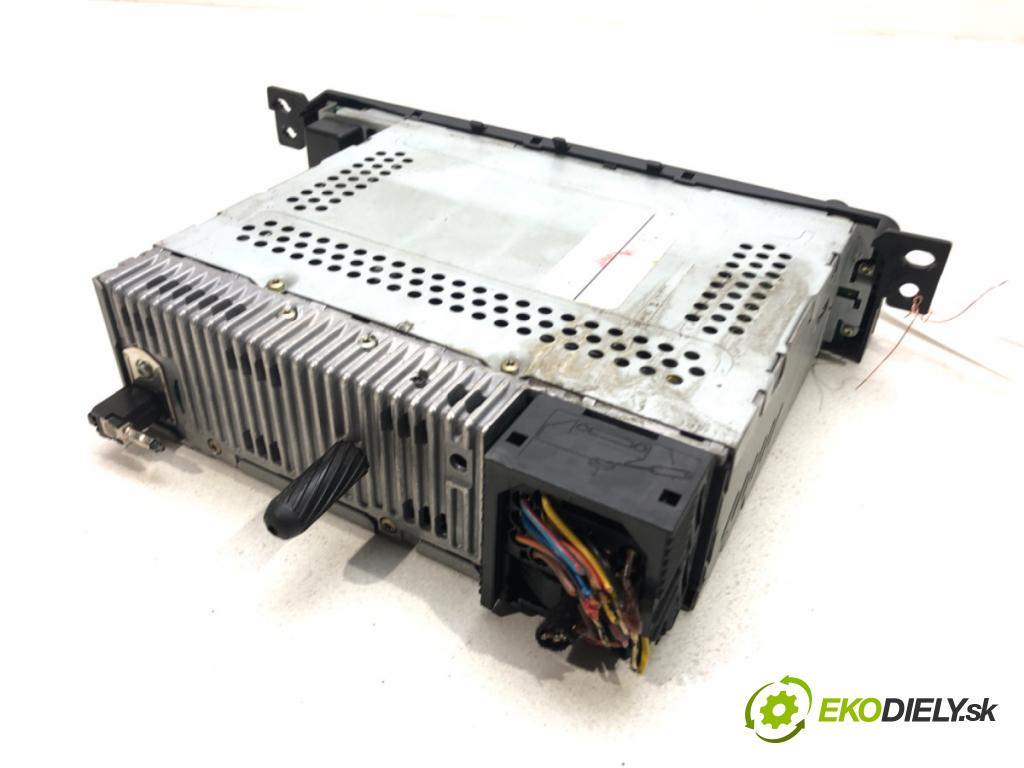 BMW 3 (E46) 1997 - 2005    330 d 150 kW [204 KM] olej napędowy 2003 - 2005  RADIO RCC104-53 (Audio zariadenia)