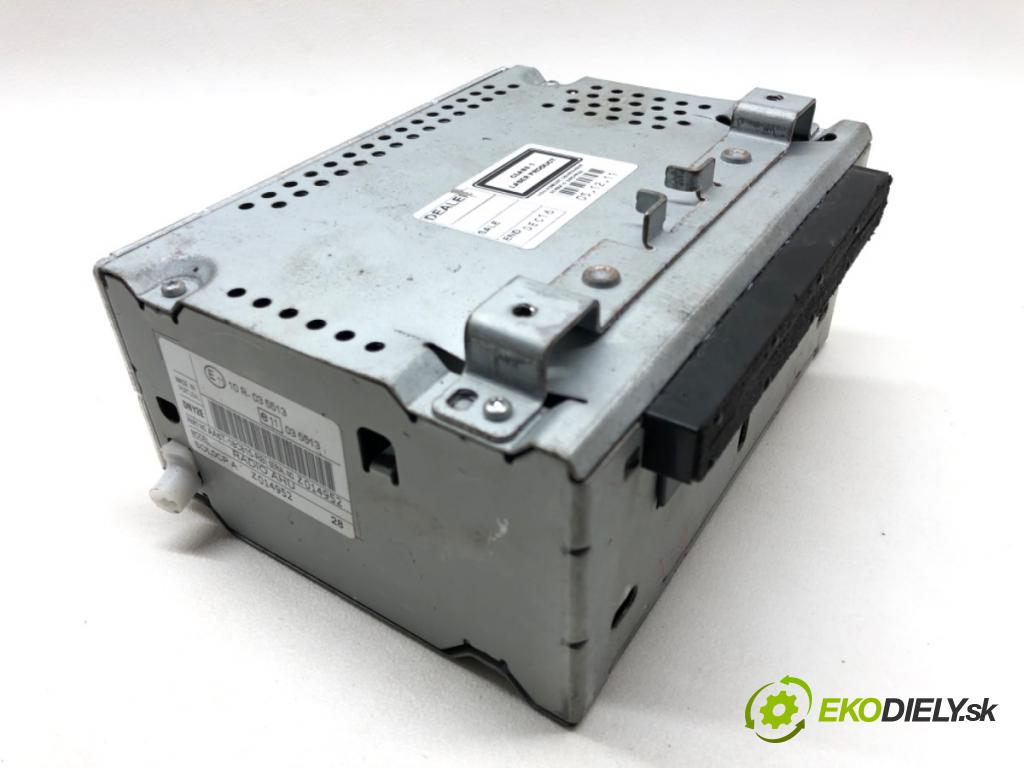 FORD FIESTA VI (CB1, CCN) 2008 - 2022    1.25 60 kW [82 KM] benzyna 2008 - 2017  RADIO AA6T-18C815-RB (Audio zariadenia)